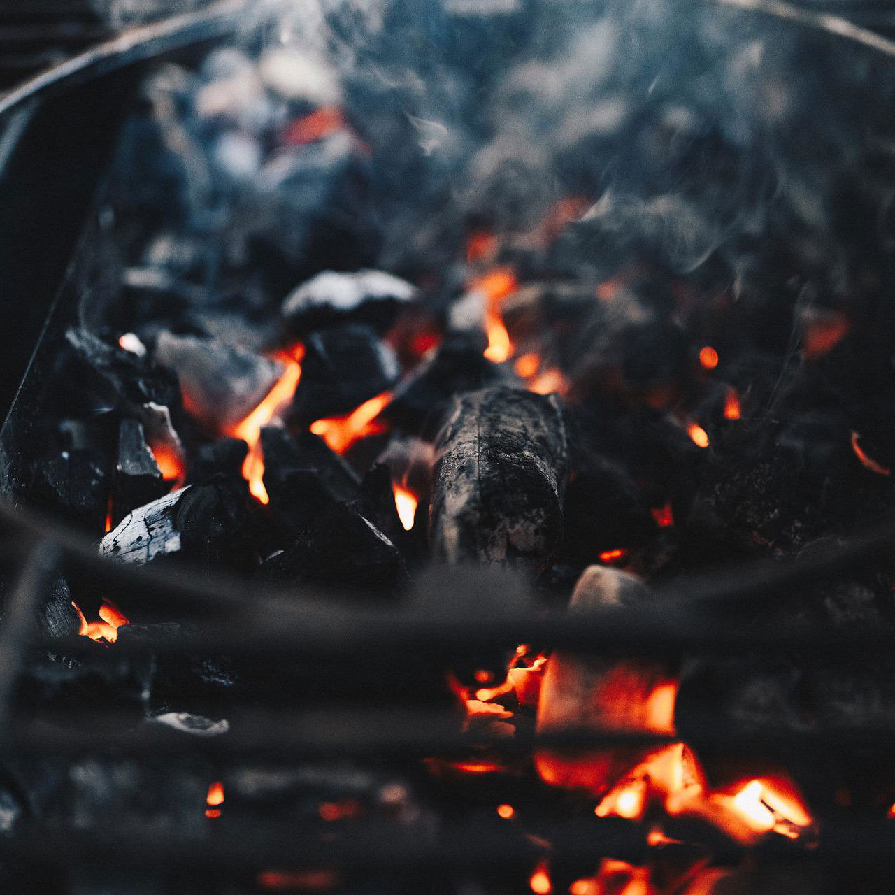 Lifehack: Asche vom Holzkohlegrill verwenden. | RADIO 7