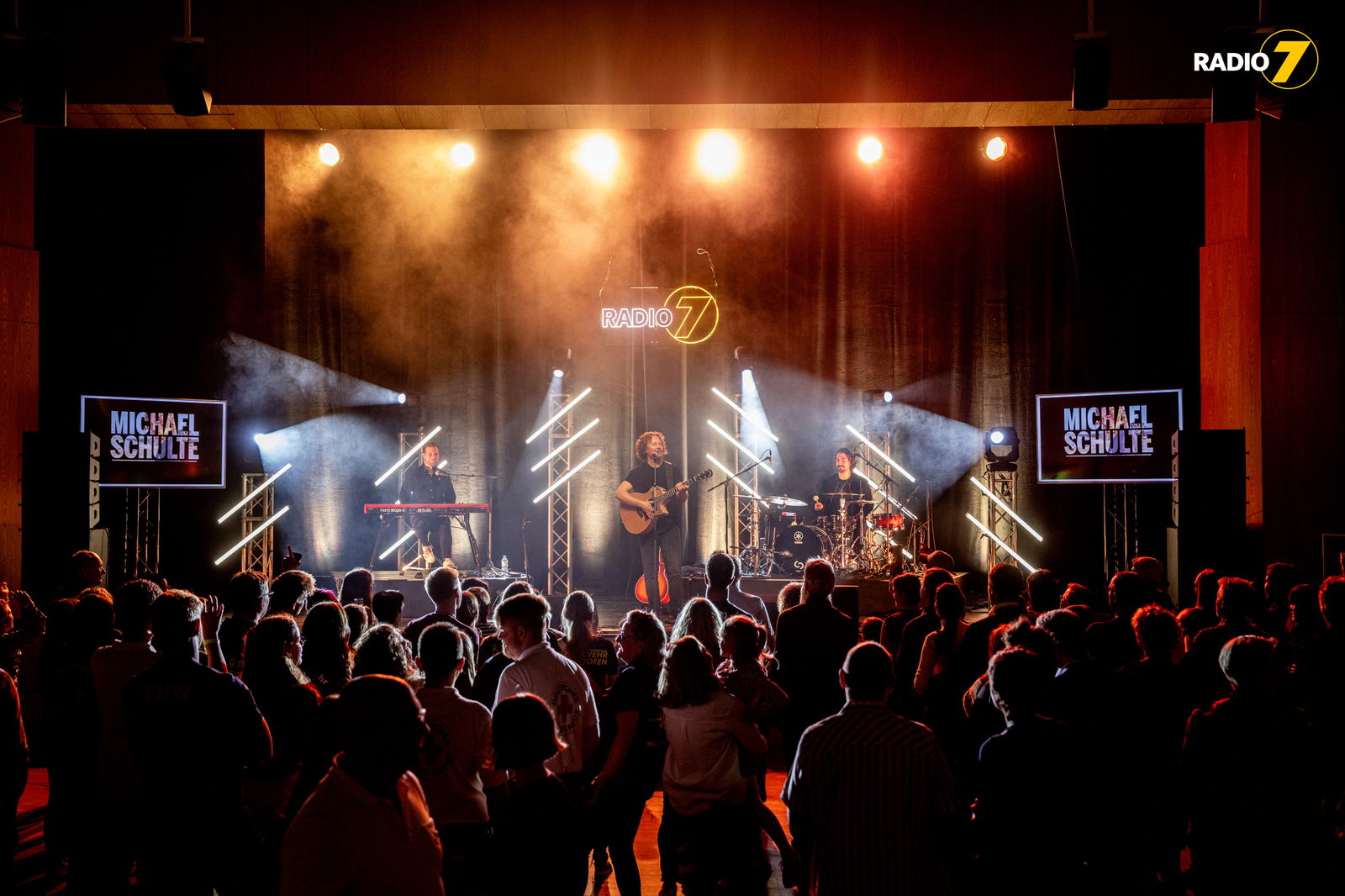 Michael Schulte beim Radio 7 DANKE-Konzert für unsere Hochwasserhelden