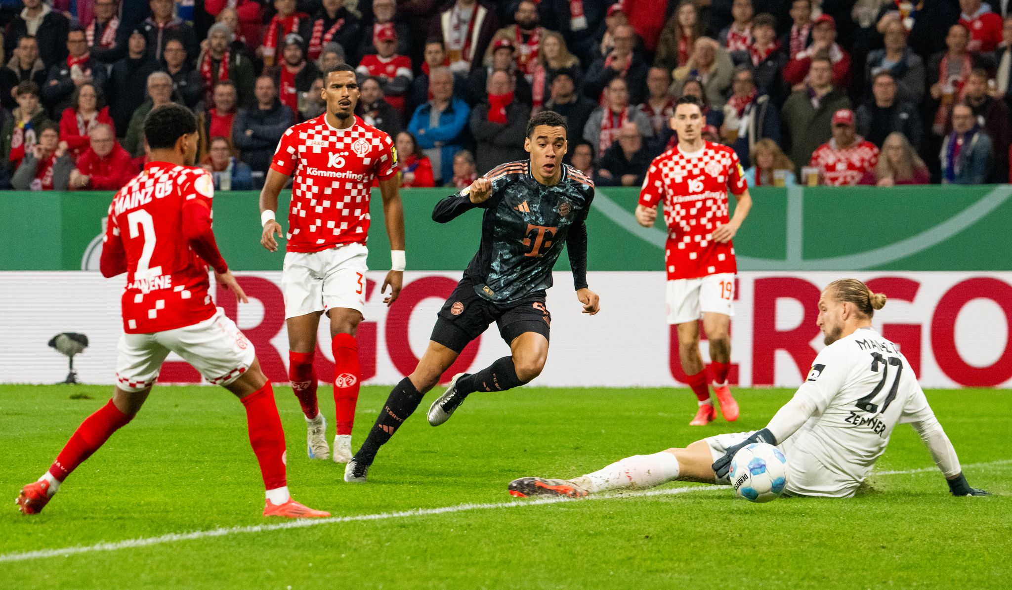 Musiala-Gala In Mainz: Bayern Locker Im Pokal-Achtelfinale | RADIO 7