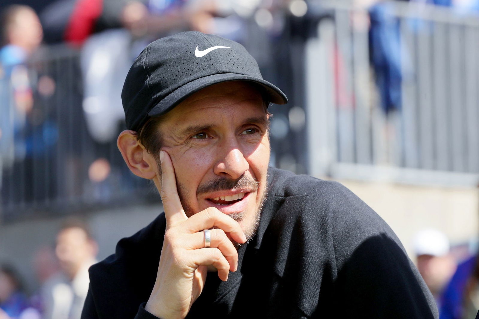 Freiburgs Trainer Julian Schuster darf sich auf einen neuen Offensivmann freuen.