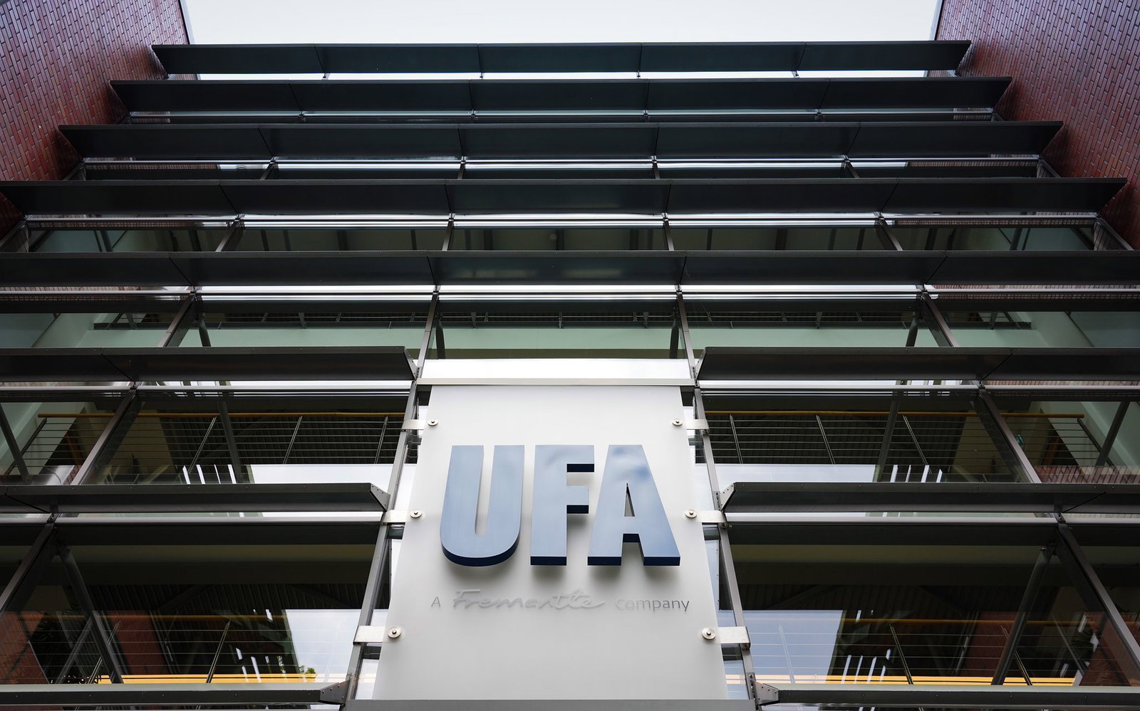 Die Film- und TV-Produktionsfirma Ufa verlegt ihren Sitz von Potsdam wieder nach Berlin (Archivbild).