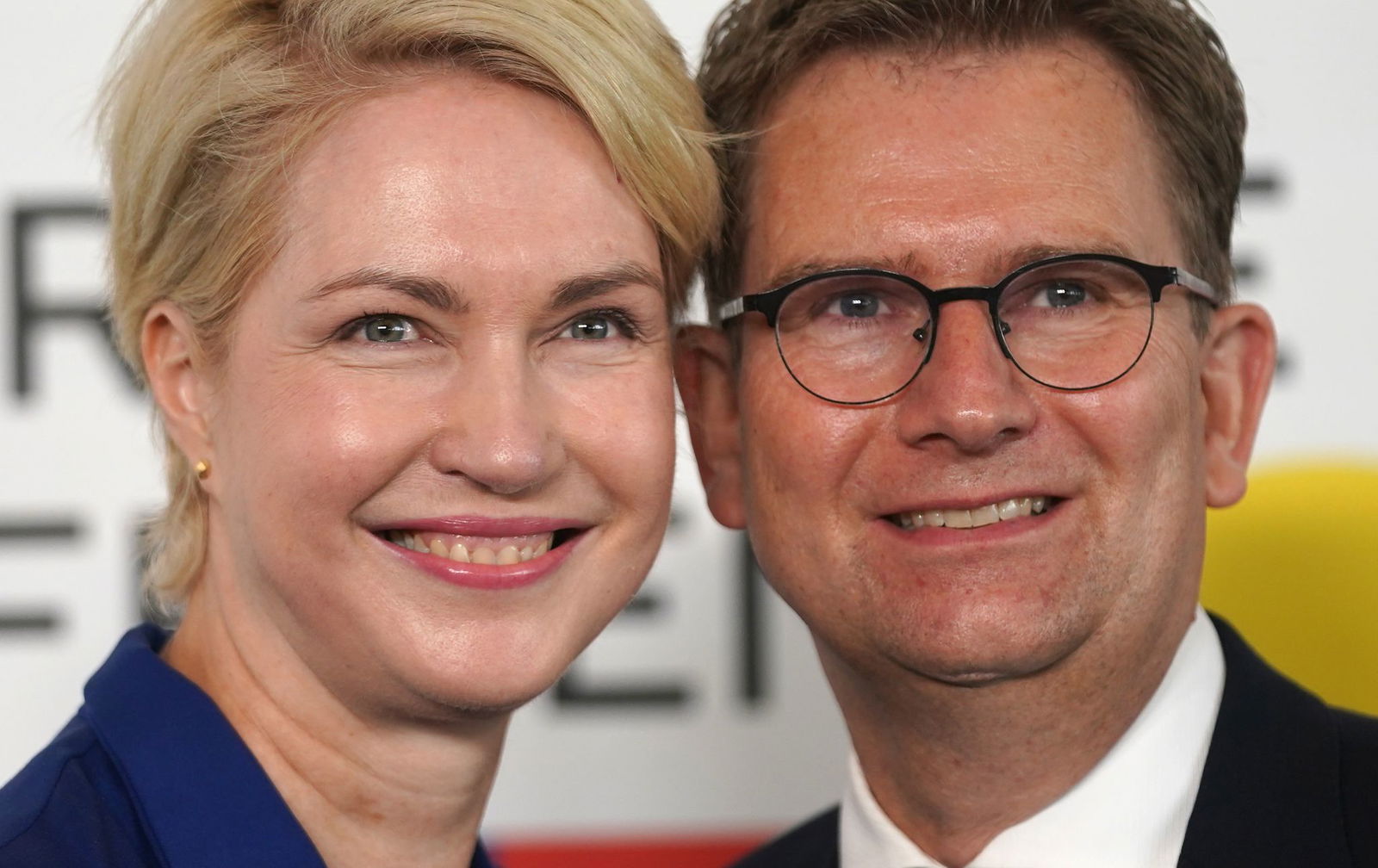 Seit 25 Jahren verheiratet: Schwesig und ihr Ehemann Stefan. (Archivbild)