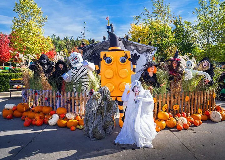 Legoland Monster Party