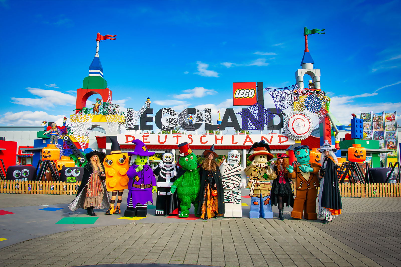 Legoland Monster Party