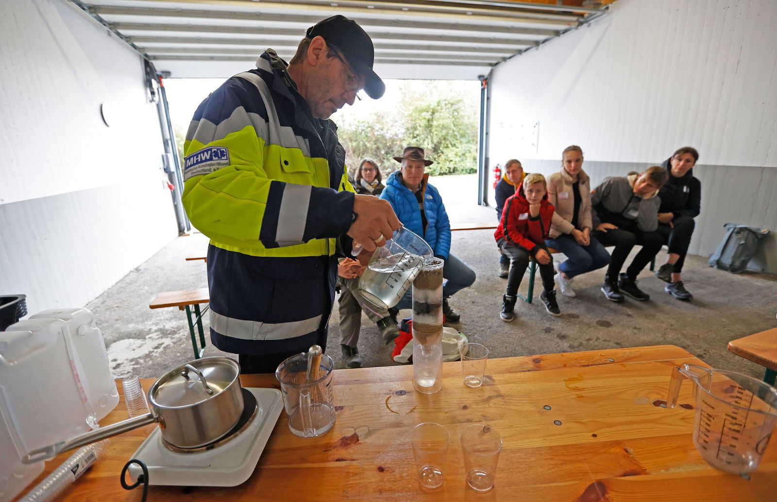 Kenntnisse für einfache Selbsthilfe-Tricks können über Krisenzeiten helfen. (Archivfoto)