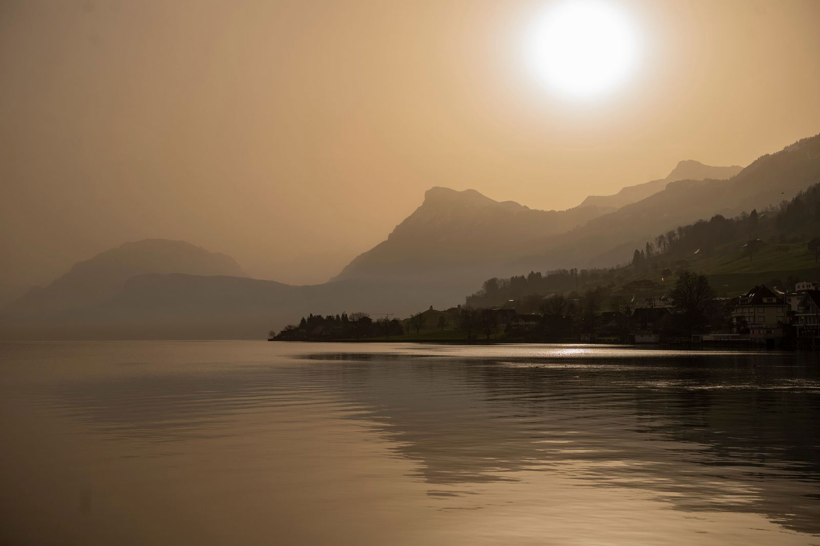 Der Saharastaub, den wir in Europa beobachteten, komme aus der nördlichen Sahara, erklärt Andreas Walter, Meteorologe beim Deutschen Wetterdienst.