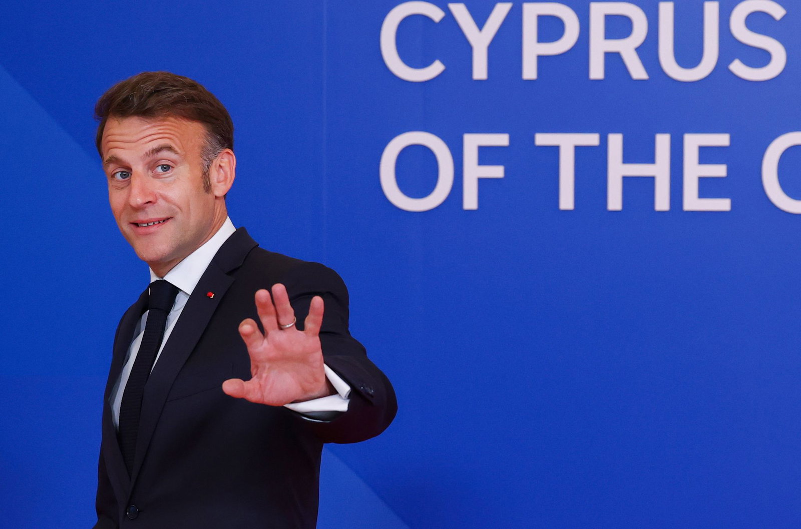 Schmetterte am Rande eines Gipfeltreffens ein Chanson: Frankreichs Präsident Emmanuel Macron. (Archivbild)