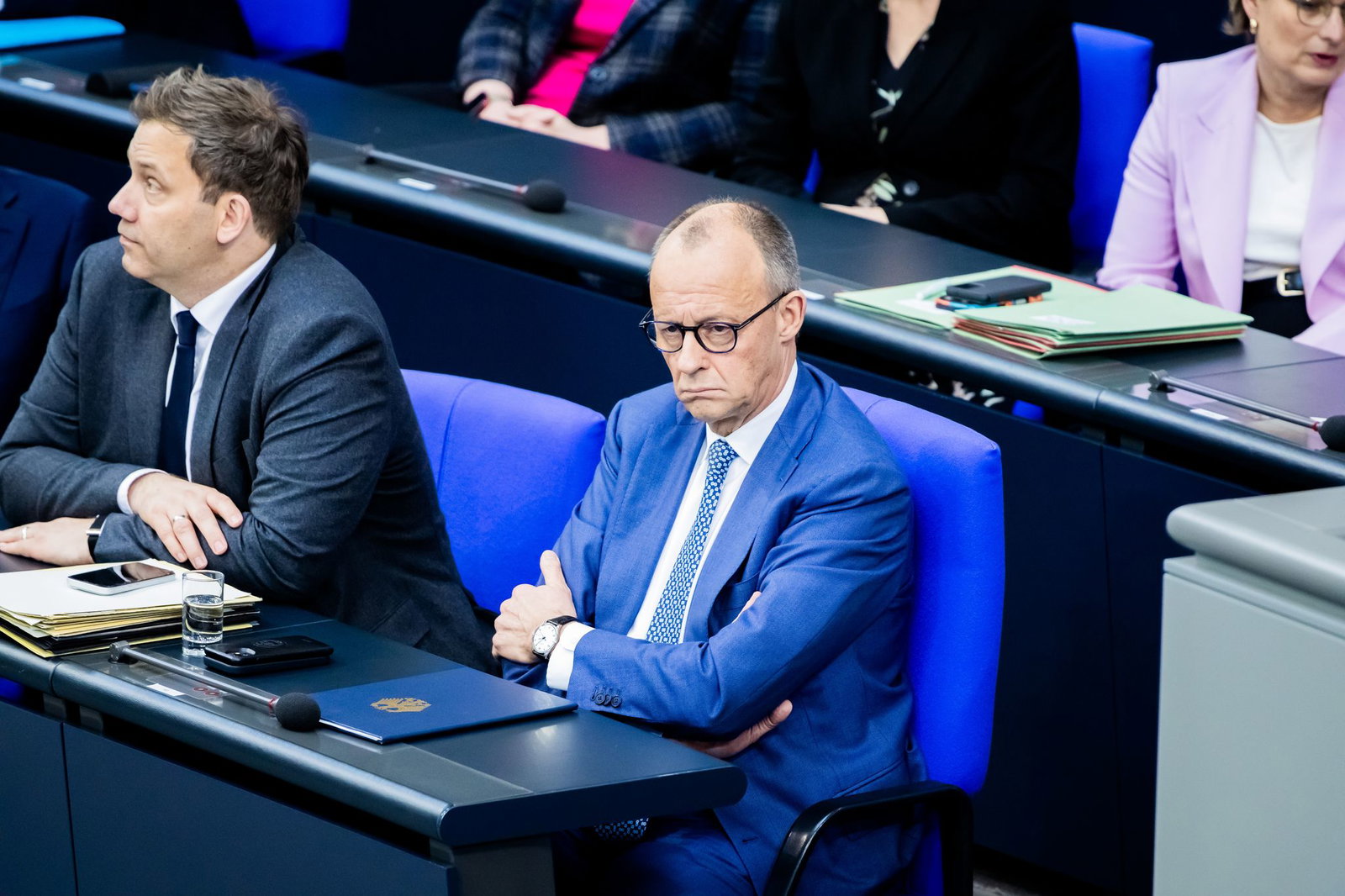 Diverse Pannen in der Regierungsarbeit könnten durchaus mürrisch stimmen. (Symbolbild)