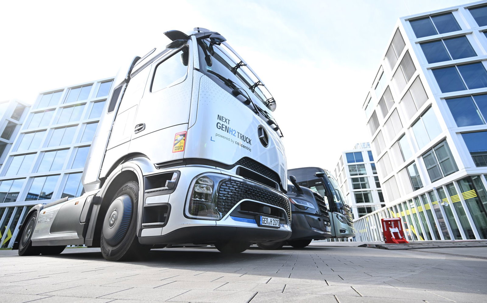 Daimler Truck: Gewinneinbruch im ersten Quartal.