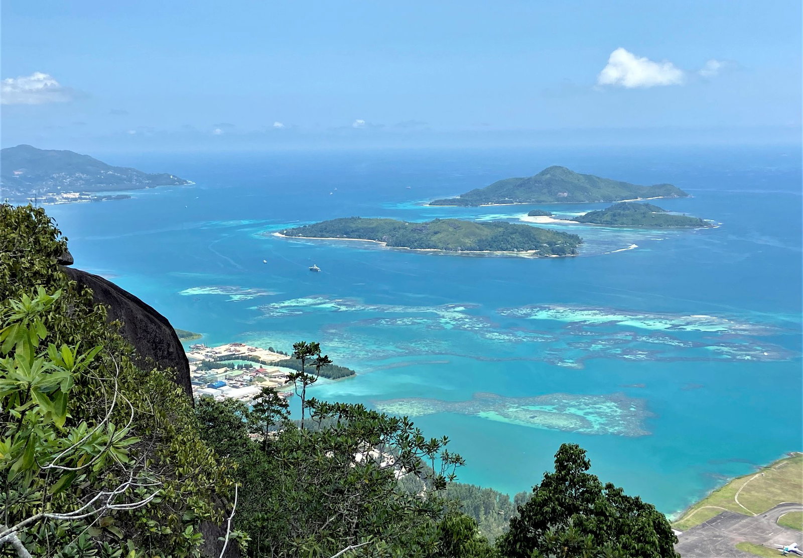 Verschollen im Touristenparadies - bei ihrer Kampagne gegen Schleuser stieß die Bundespolizei auf den Seychellen auf einen Deutschen, der in der Heimat vermisst gemeldet war. (Symbolbild)