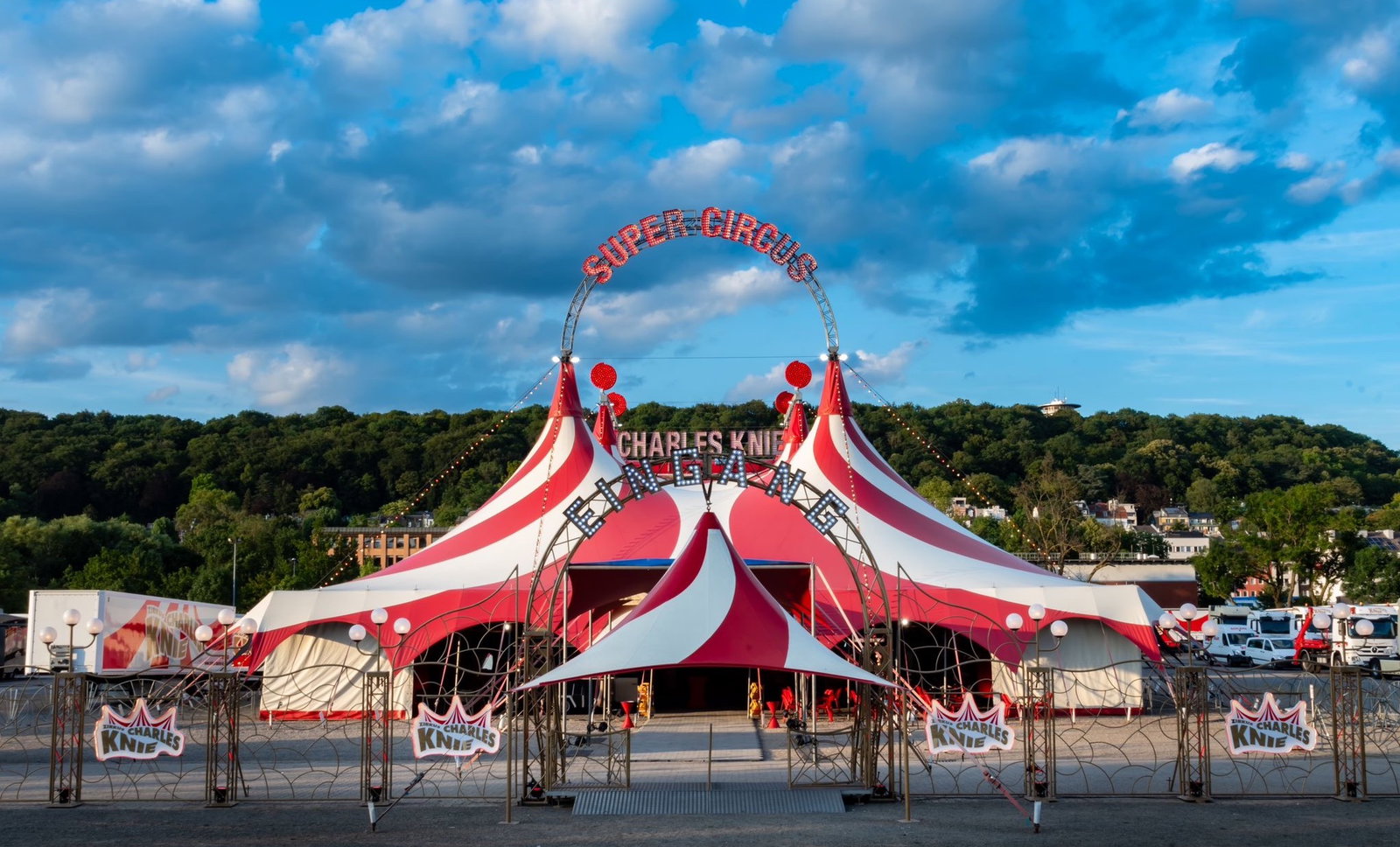 Zirkus Charley Knie