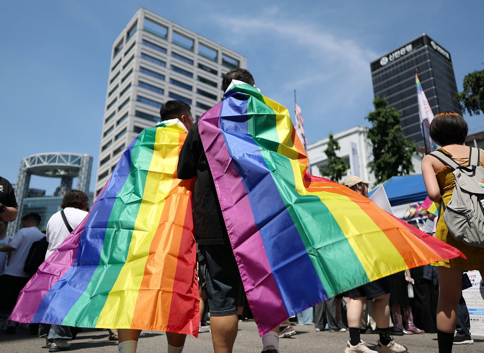 Beim Seoul Queer Culture Festival feiern mehr als 10.000 Teilnehmer gesellschaftliche Vielfalt. 