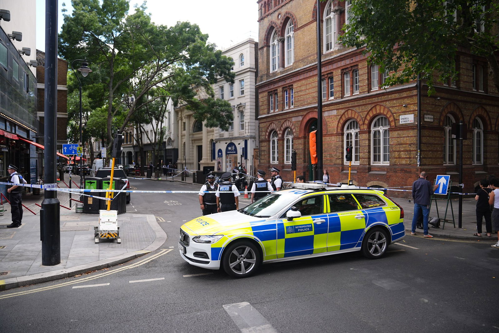 Mehrere Menschen wurden am Mittwoch in London niedergestochen.