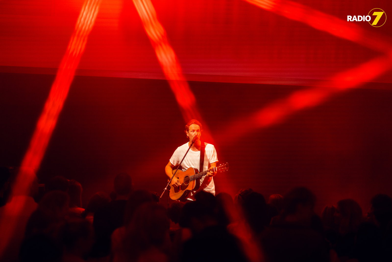 Radio 7 Minikonzert mit Leony im WileyClub
