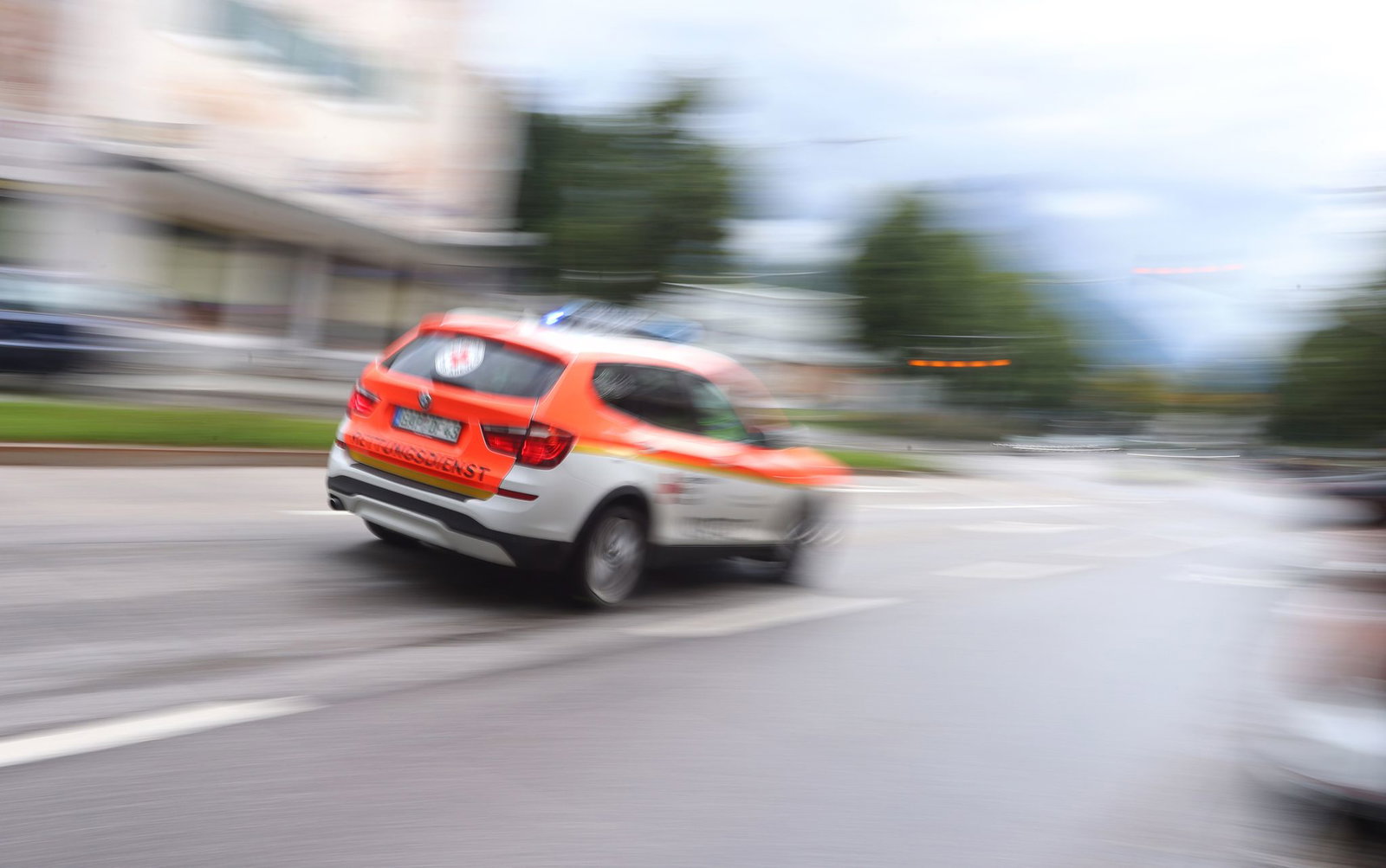 Weil es dem Mann offenbar nicht gut ging, musste der Notarzt kommen. (Symbolbild) 