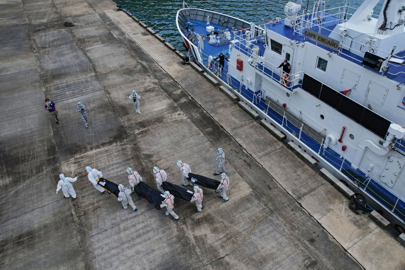 Nach dem Brand auf der Fähre «MV June Aster» werden immer mehr Tote geborgen.