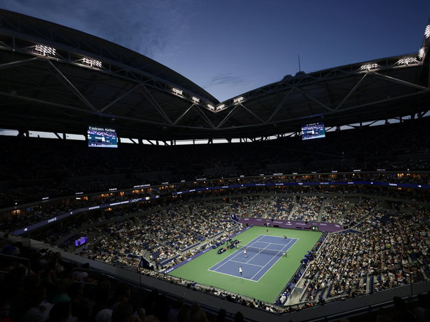 Photo: radio7.de US Open Night Sessions: The Controversy Over Late-Night Tennis in New York