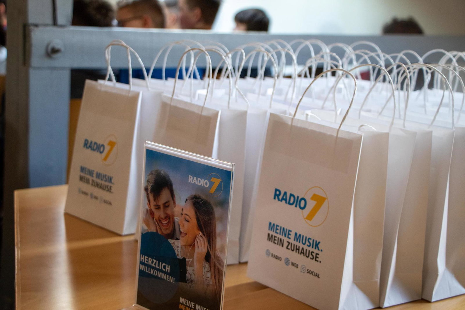 paulebande_radio7-13-2400x1600.jpg
