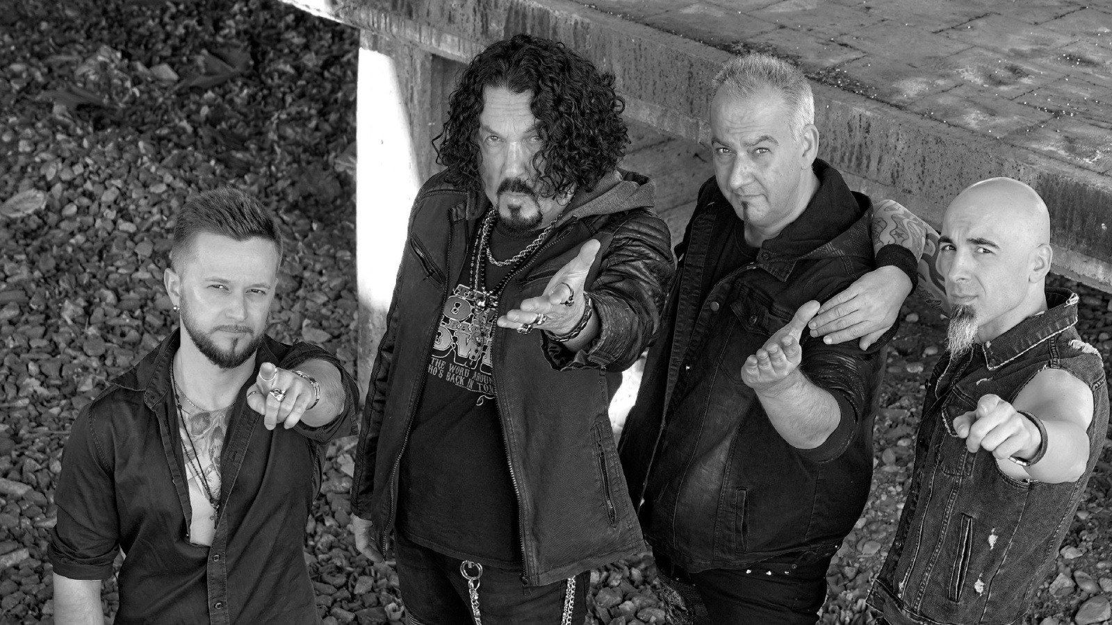 Bandbus Black Angels