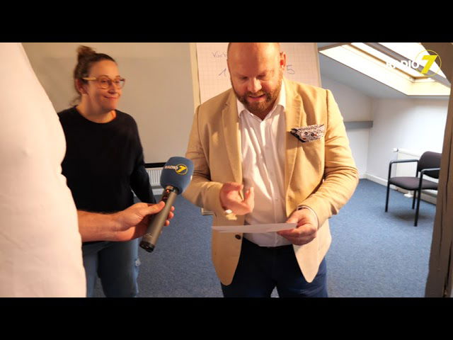 Das große Radio 7 Schulexperiment mit Harry Riegel